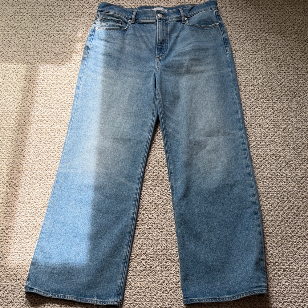 LOFT Classic Wide-Leg Women’s Jeans — Light Blue Denim. Sz 10